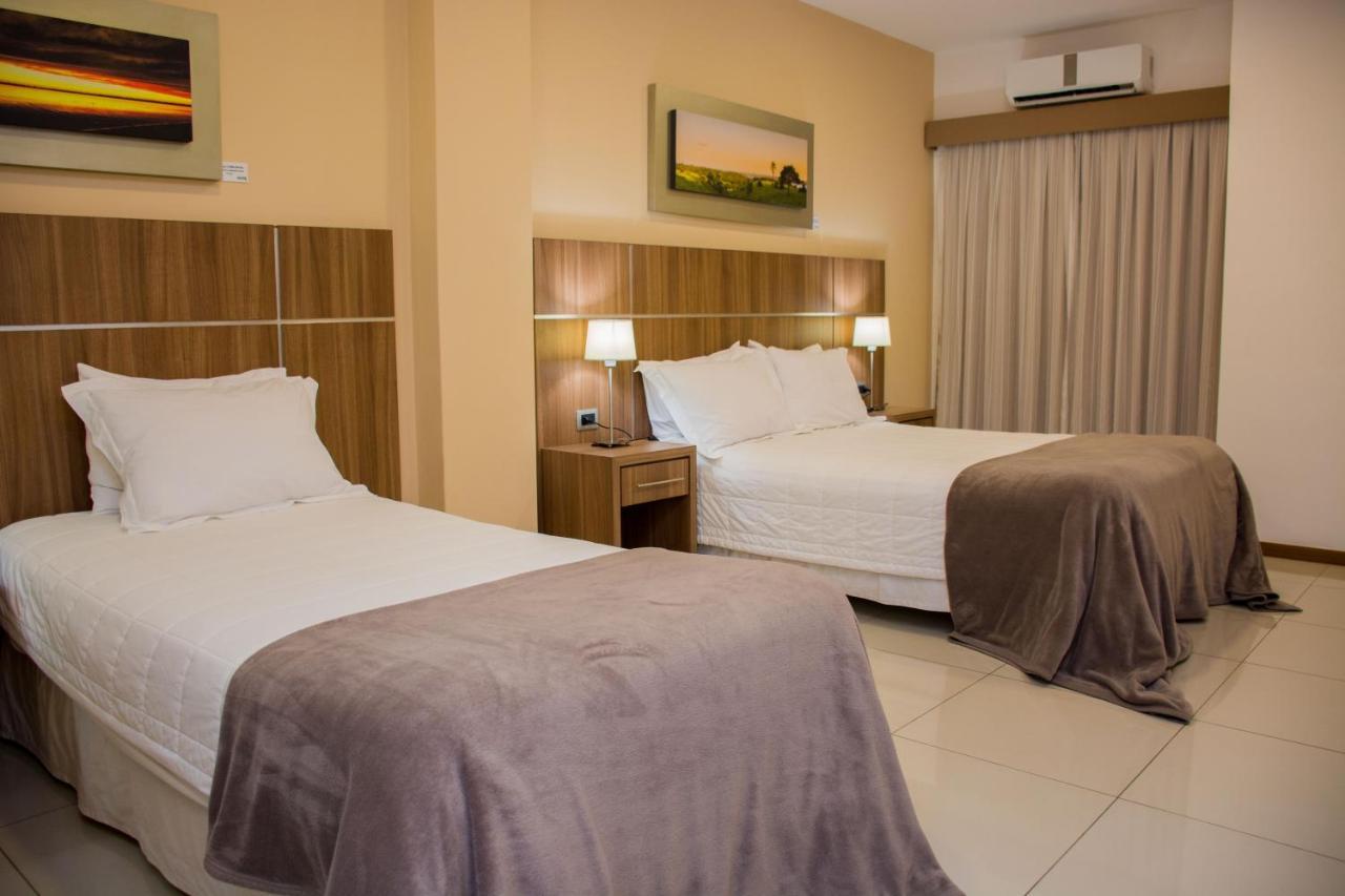 Bella Vista Hotel - Encarnación Eksteriør billede