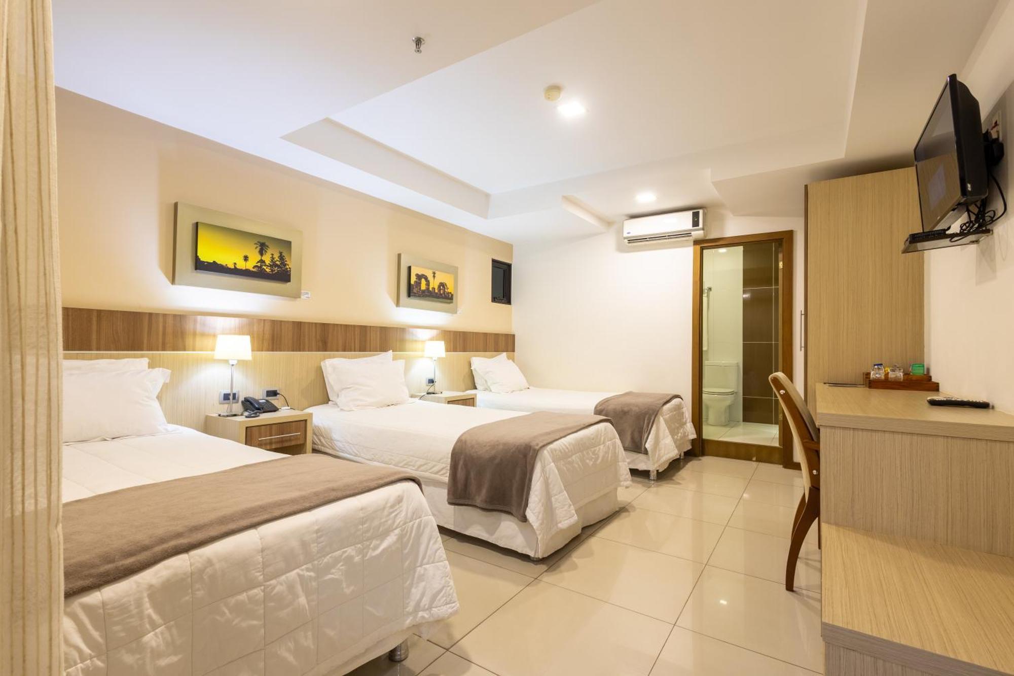 Bella Vista Hotel - Encarnación Eksteriør billede